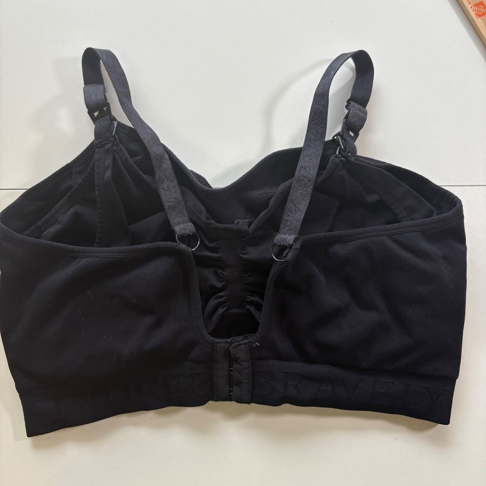 Kindred Bravely 1X Nursing Maternity Bra Black Adjustable Straps Clasp Closure